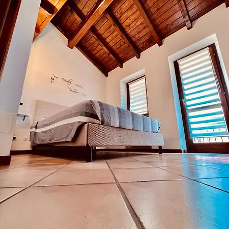 Vittoria Holiday House Стреза Экстерьер фото