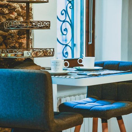 Vittoria Holiday House Стреза Экстерьер фото
