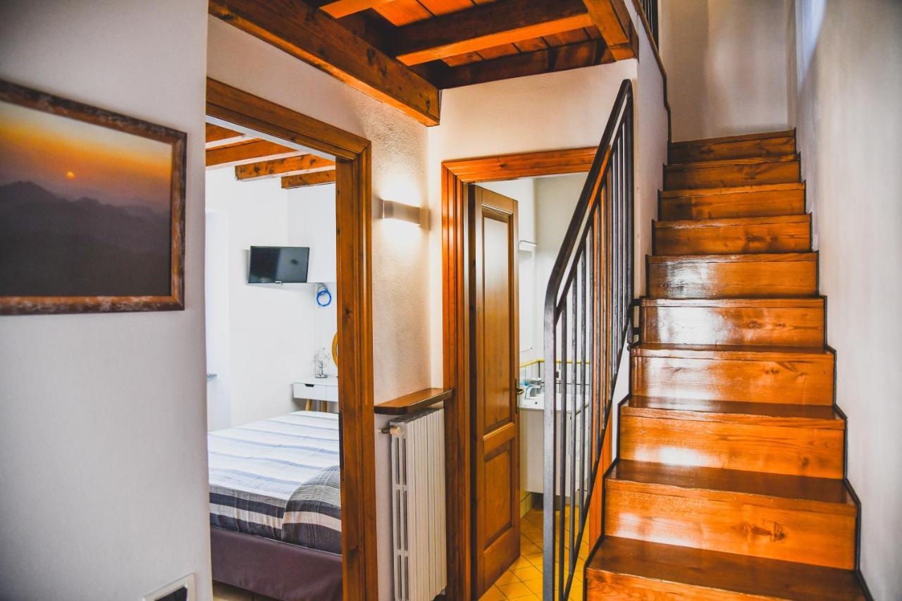 Vittoria Holiday House Стреза Экстерьер фото