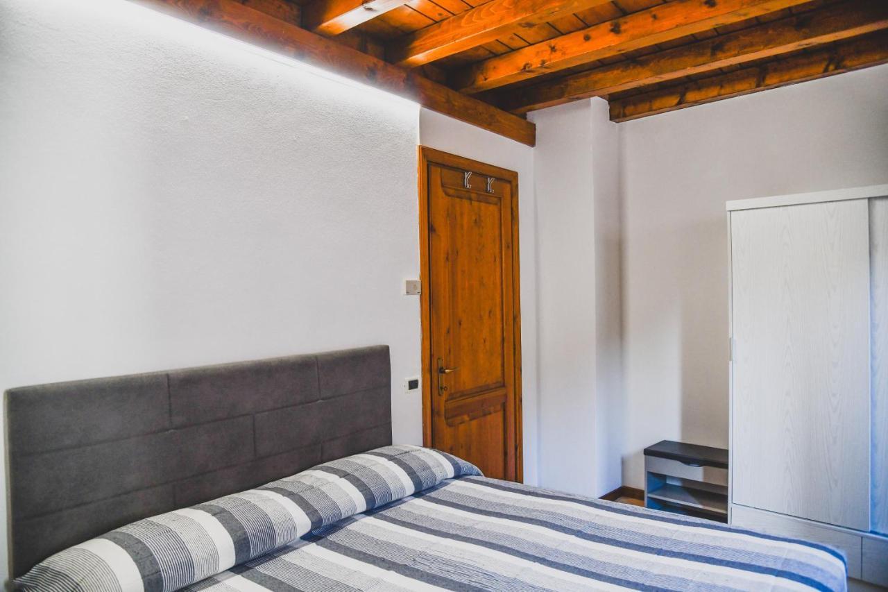 Vittoria Holiday House Стреза Экстерьер фото