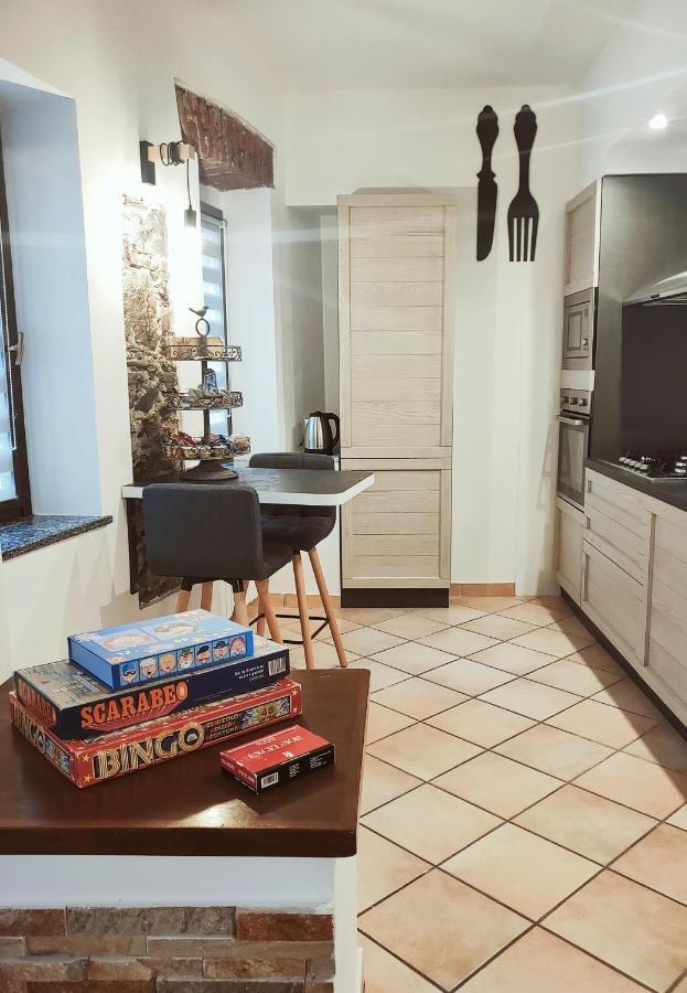 Vittoria Holiday House Стреза Экстерьер фото