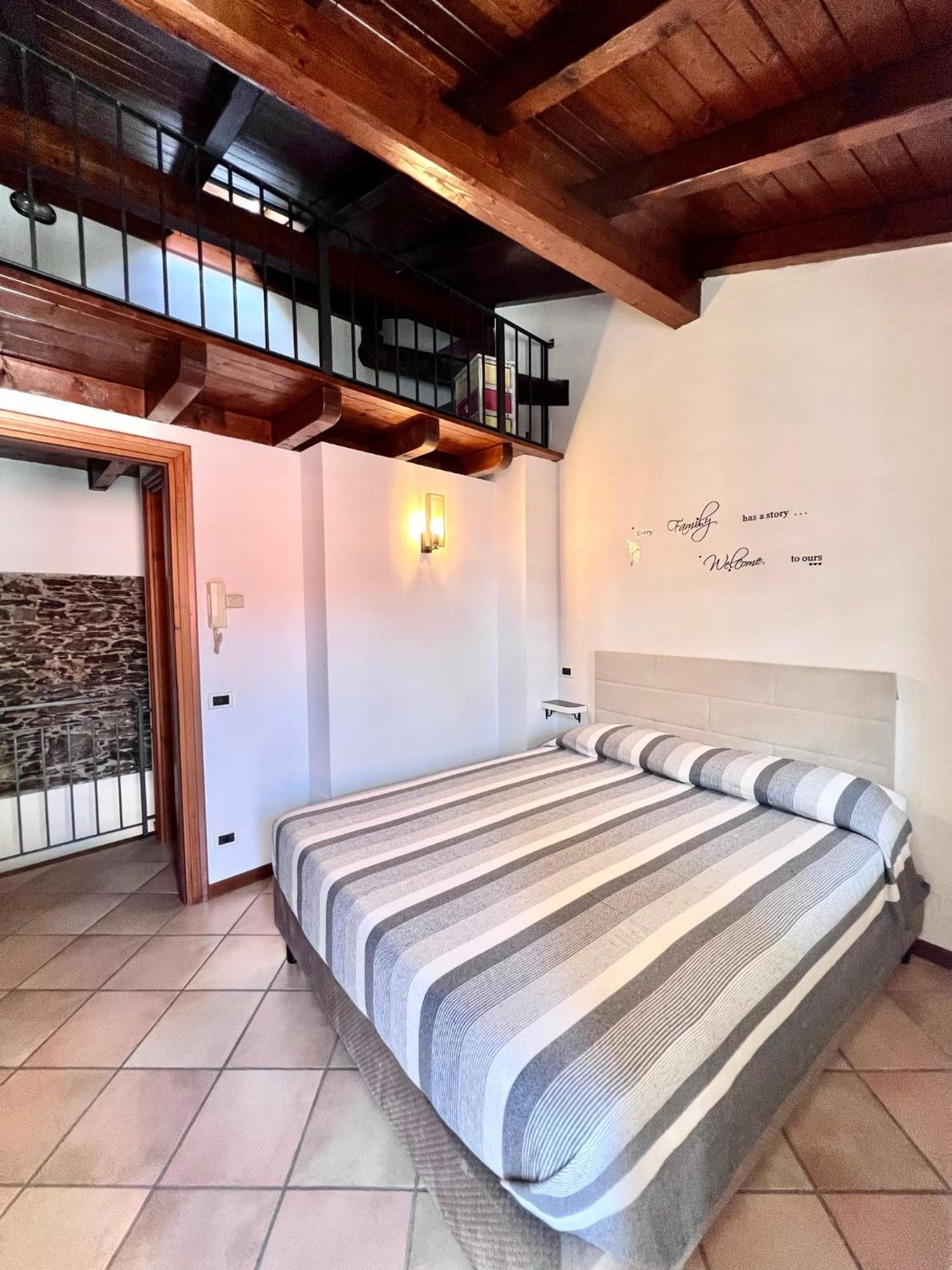 Vittoria Holiday House Стреза Экстерьер фото